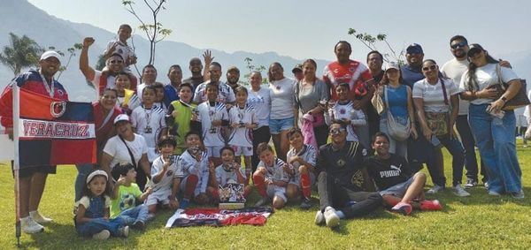 ¡SE CORONA TIBURONCITOS ROJOS!