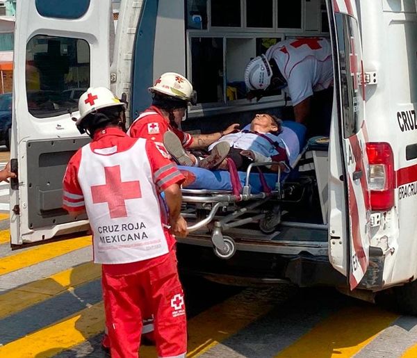 ¡SEPTUAGENARIA INTENTA SUICIDARSE EN EL BULEVAR!