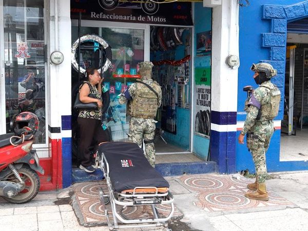 ¡VIOLENTO ASALTO A REFACCIONARIA DE MOTOCICLETAS “LA IMPERIAL”!