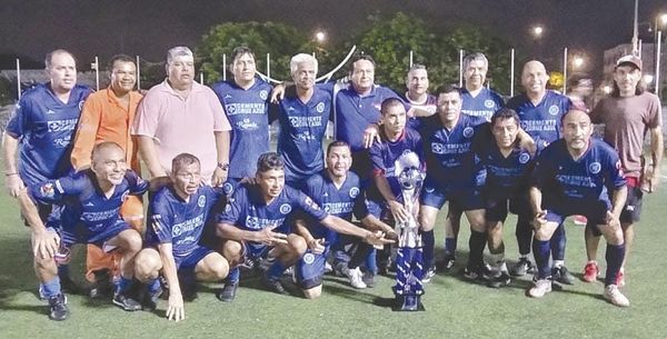 ¡CRUZ AZUL CIVE LEVANTA EL TÍTULO EN EL FUT-9 LIGA DEL PUERTO!