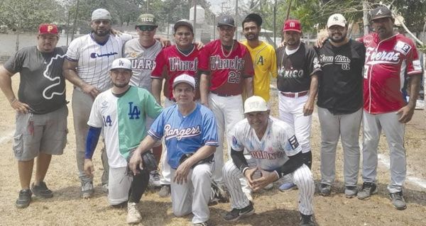 ¡BISONTES VENCE A RESINAS EN LA PELOTA SABATINA!