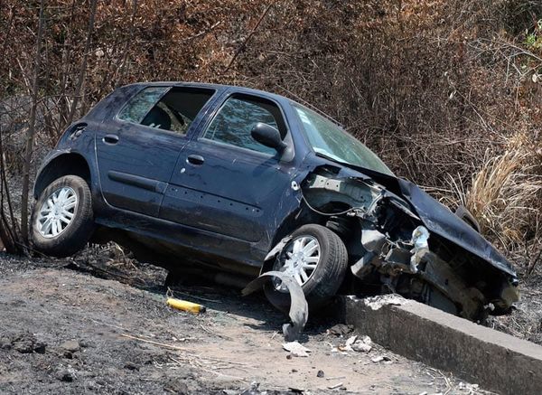 ¡CONDUCTOR SE LLEVA SUSTO Y TRANCAZO EN LA CARRETERA!