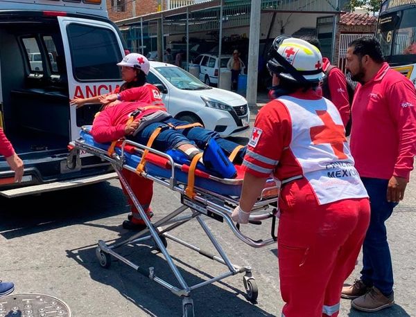 ¡MOTOCICLISTA FRACTURADO EN CHOQUE EN EL VERGEL!