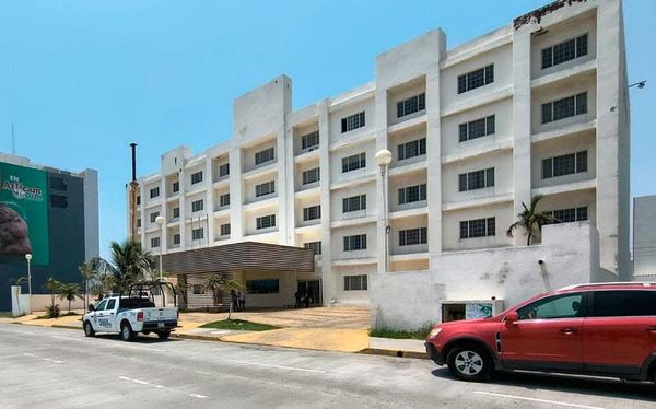 ¡CIERRA HOTEL MISIÓN DE BOCA!