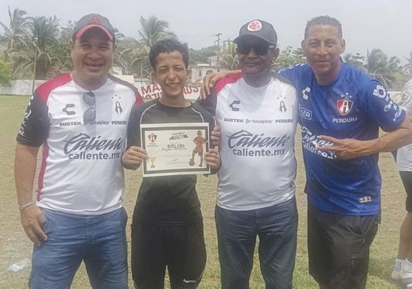 ¡CRECE LA ACADEMIA ATLAS EN MANDINGA!