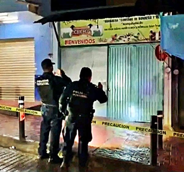 ¡TIROTEAN LA TAQUERÍA “CHICHO” EN TANTOYUCA!