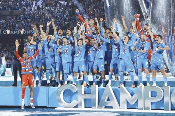 ¡AL FIN…! ROMPEN EL AYUNO - CRUZ AZUL CON UN TÍTULO