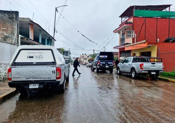 ¡EJECUTAN A EX COORDINADOR DE CAMPAÑA DEL PT! - LO ATACARON A BALAZOS A UNOS METROS DEL PALACIO MUNICIPAL DE CUICHAPA