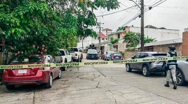 ¡EJECUTAN A NIETA DEL EX PROCURADOR EN TUXPAN! - LA MATARON A BALAZOS JUNTO A SU ESPOSO ADEMAS DE LA TIA DE SU PAREJA