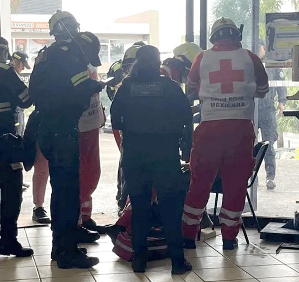 ¡‘MOTO-RATONES’ LE ROBAN 660 MIL PESOS A CUENTAHABIENTE!