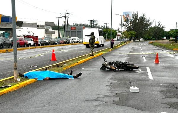 ¡SE MATÓ EN SU MOTOCICLETA! - DERRAPÓ EN LA AVENIDA CUAUHTÉMOC