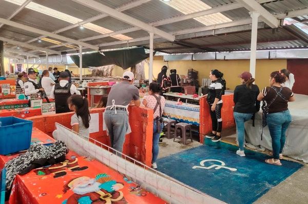 ¡FLAMAZO EN MERCADO DE ORIZABA DEJA DOS MUJERES CON QUEMADURAS!