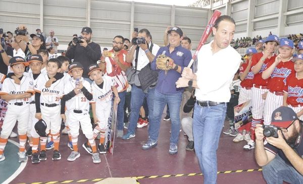 ¡INAUGURA NAHLE CAMPEONATO NACIONAL Y REGIONAL DE BÉISBOL!
