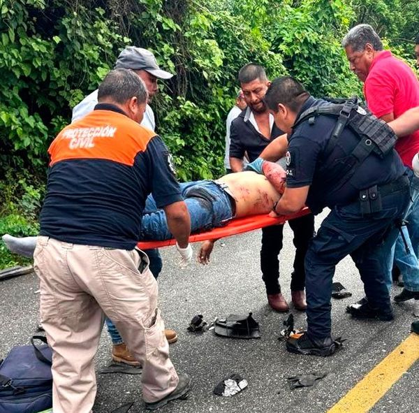 ¡MURIÓ EMPRESARIO FERRETERO EN CARRETERAZO! - FUE IMPACTADO BRUTALMENTE POR UN TRACTOCAMION EN PLAYA VICENTE