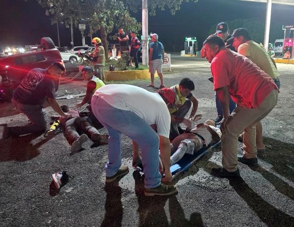 ¡CARAMBOLAZO EN TLAPACOYAN!