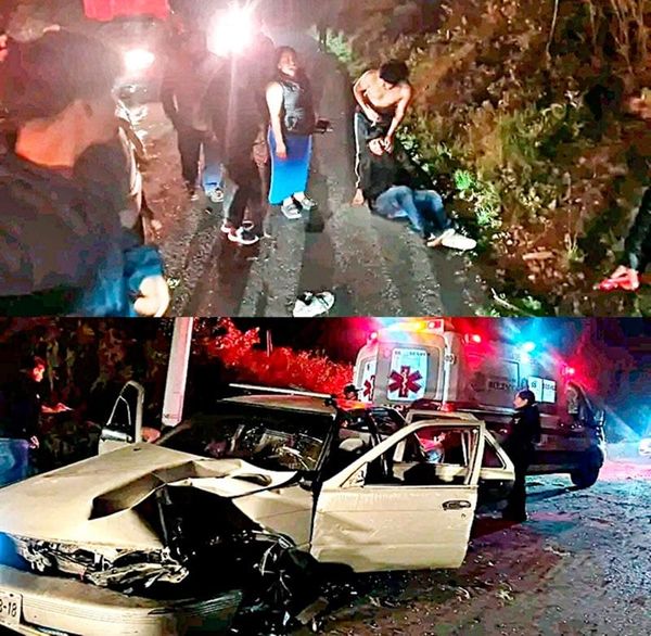 ¡CHOCAN CONTRA POSTE DE CFE Y DEJAN SIN LUZ A TODA LA COLONIA!