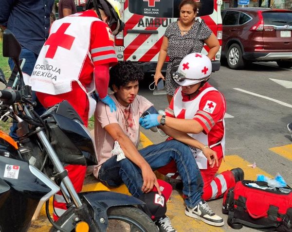 ¡MOTOCICLISTA HERIDO EN ENCONTRONAZO!
