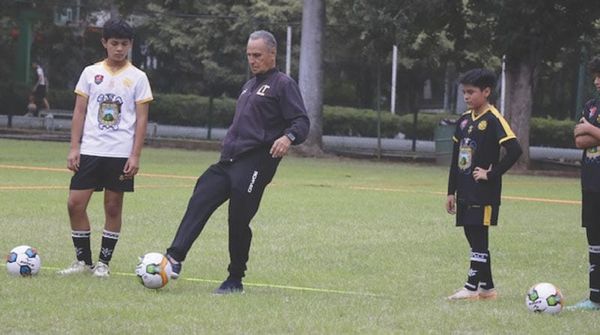 ¡CLUB DELFINES DE XALAPA CELEBRARÁ SU 35 ANIVERSARIO!