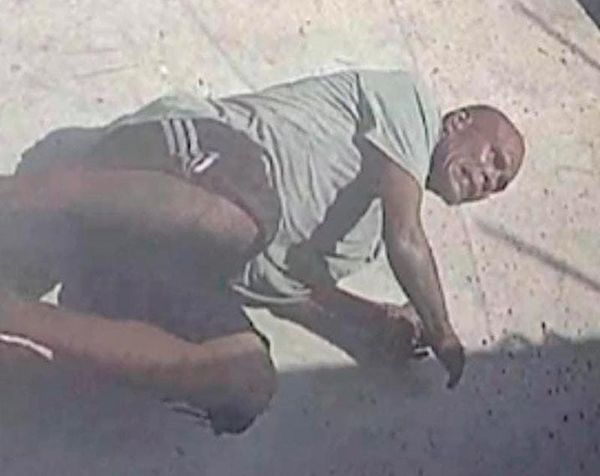 ¡SALE EN VIDEO ‘JAULERO’ SAQUEANDO CASA EN EL FLORESTA!