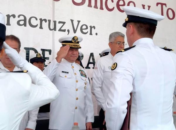 ¡SE GRADÚAN 68 GENIOS!