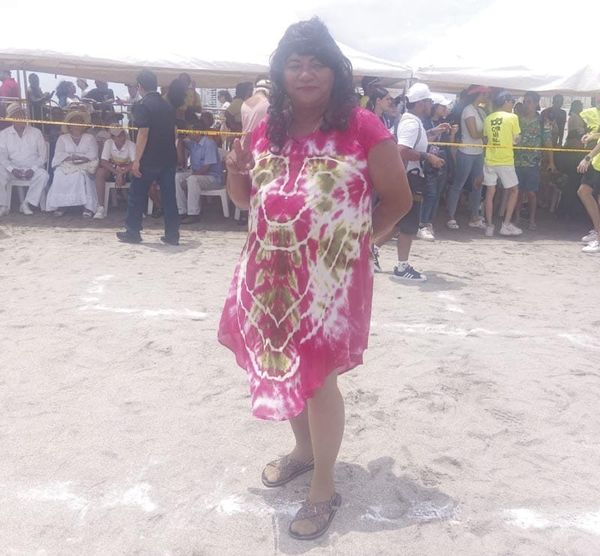 ¡ALISTAN TRADICIONAL JUEGO SOLTERAS VS CASADOS 2025!