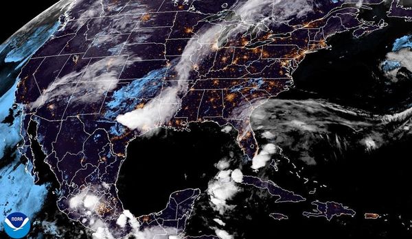 ¡TEMPRANO GOTAS, DE NOCHE RAYOS! - *PERO EL BOCHORNO NO AFLOJA