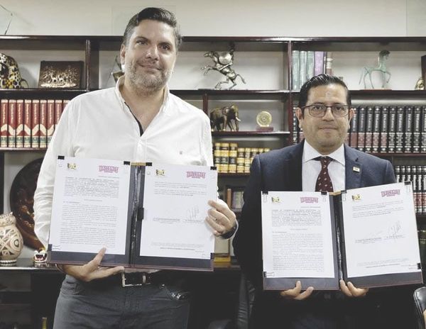 ¡FIRMAN CONVENIO HALCONES XALAPA CON LA UX!