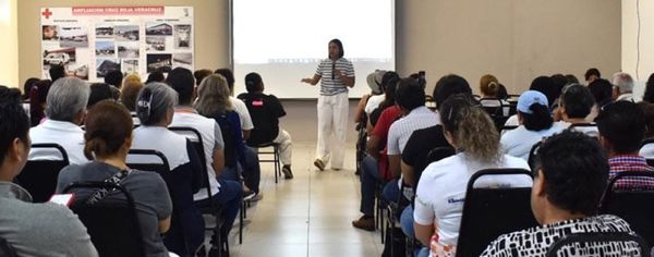 ¡OFRECE CRUZ ROJA PLÁTICAS GRATUITAS DE SALUD MENTAL!
