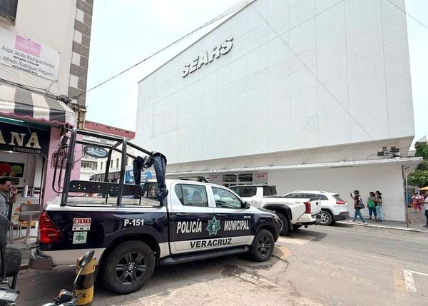 ¡ROBARON JOYAS CON VALOR DE 1 MILLÓN DE PESOS EN SEARS!