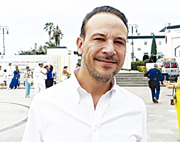 ¡LISTA LA SANTA ANA! - PURAS ESTRELLAS