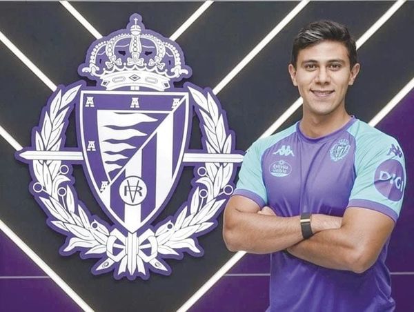 ¡J.J. MACÍAS REGRESA A EUROPA A PRUEBA CON EL VALLADOLID!