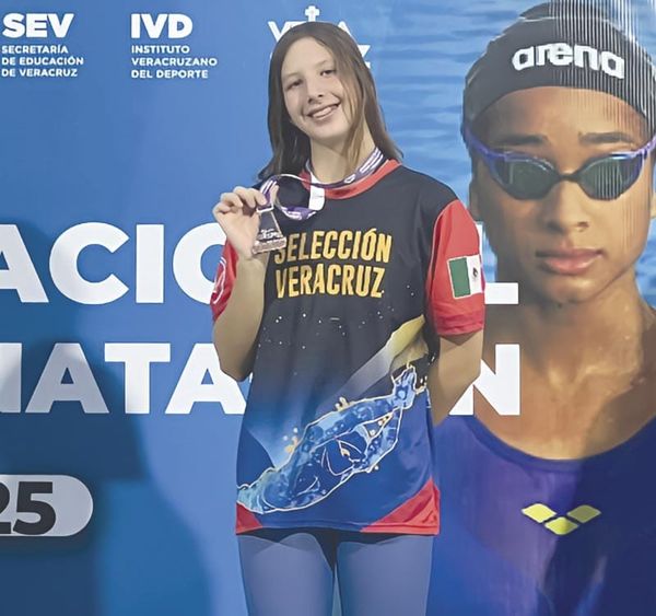 ¡BRILLAN SIRENAS DEL CLUB ACUARIO!