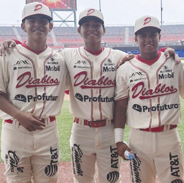 ¡TRES VERACRUZANOS EN FUTURAS ESTRELLAS!