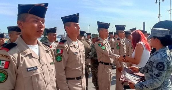 ¡ASCIENDEN A CABOS Y A SOLDADOS DE PRIMERA!