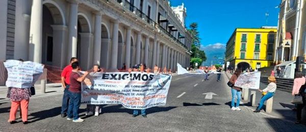 ¡DENUNCIAN RED DE CORRUPCIÓN! - MAESTROS JUBILADOS