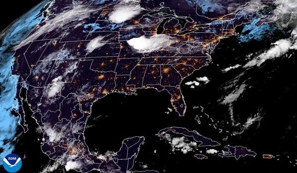 ¡MÁS HUMEDAD QUE APRIETA EL BOCHORNO! - *UNA BAJA A MEDIADOS DE SEMANA, EN EL GOLFO DE MÉXICO