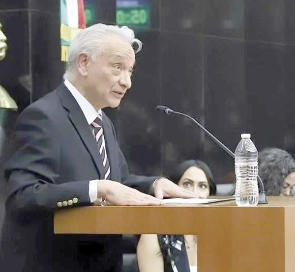 ¡“PEMEX NO ES UN BARRIL SIN FONDO”! - AJÁ...