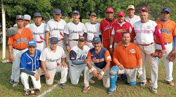 ¡JUEGAZO!.. EL PÁJARO 2-1 A LOS MEDIAS BLANCAS!