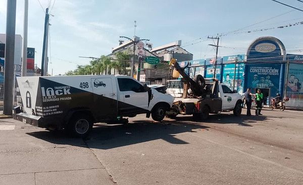 ¡PATRULLAZO EN CÓRDOBA! - CHOCO CONTRA CAMION DE VALORES DEJANDO TRES HERIDOS