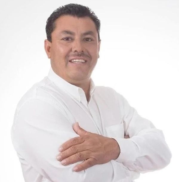 ¡EJECUTAN AL EX ALCALDE DE LAS MINAS! - TAMBIÉN PERDIÓ LA VIDA SU HIJO DE 25 AÑOS EN UNA EMBOSCADA