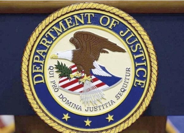 ¡ACUSA EU A 5 CAPOS Y OFRECE 10 MDD POR “ABUELO” FARÍAS!