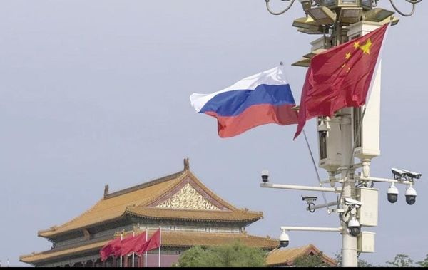 ¡CHINA RECHAZA LAS DEMANDAS DE ESTADOS UNIDOS DE DEJAR DE COMPRAR PETRÓLEO RUSO E IRANÍ!