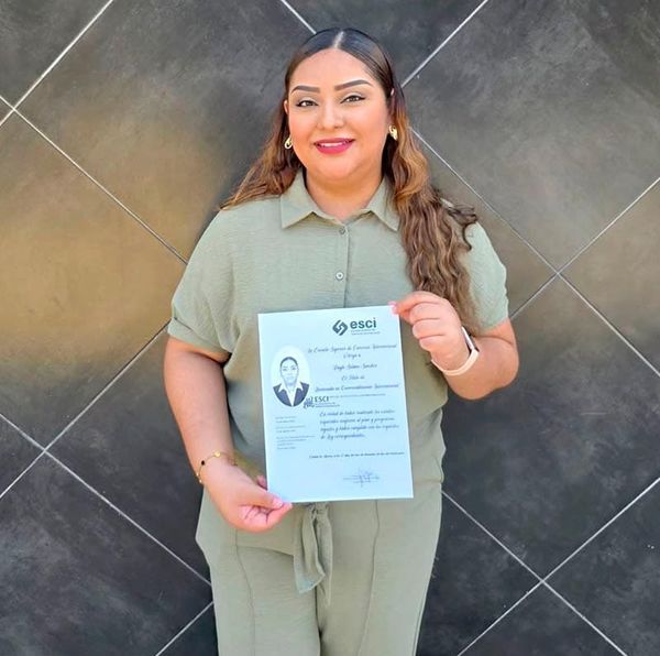 "NUEVA PROFESIONISTA"