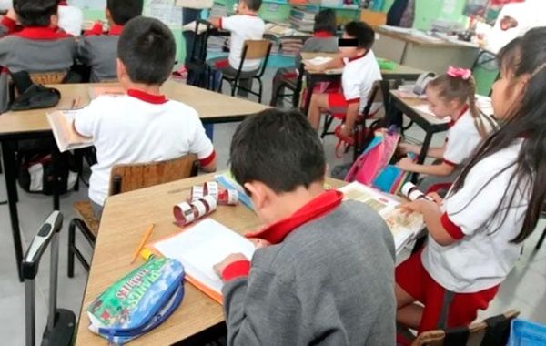 ¡PAGAN HASTA 1,800 POR CUOTAS “VOLUNTARIAS”! - EN LAS ESCUELAS