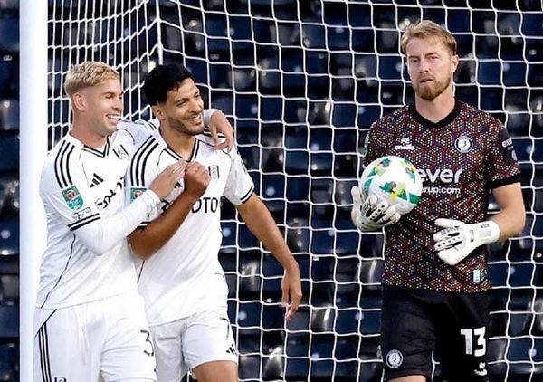 ¡ANOTA RAÚL JIMÉNEZ PRIMER GOL DE LA CAMPAÑA CON FULHAM!