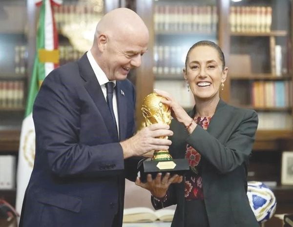 ¡VISITA INFANTINO A SHEINBAUM!