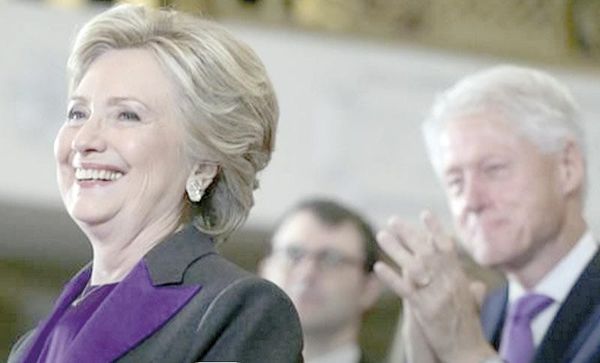 ¡CONGRESO DE EU CITA A BILL Y HILLARY CLINTON POR EL CASO EPSTEIN!