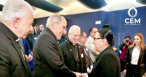 ¡LE PIDEN AYUDA! - A REZAR