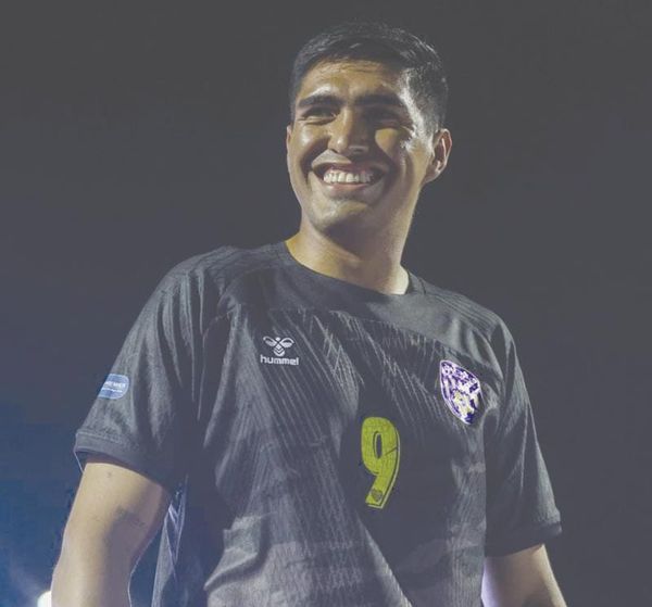 ¡RACING DE VERACRUZ PRESENTÓ SU NUEVA PIEL PARA LA TEMPORADA 2025-26!