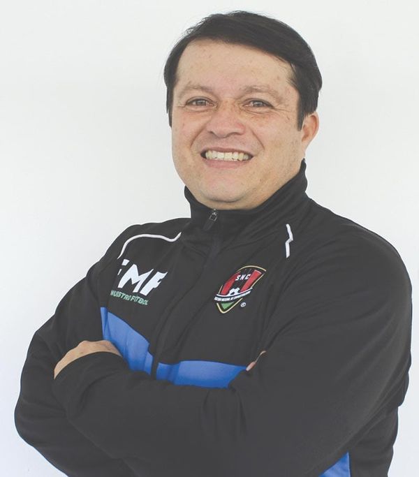 ¡CARLOS CAZARÍN ILUSIONADO POR SU NUEVA ENCOMIENDA!